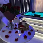 Masarska 8 Vip Jacuzzi Kraków