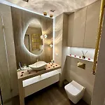 Masarska 8 Vip Jacuzzi Апартаменты *