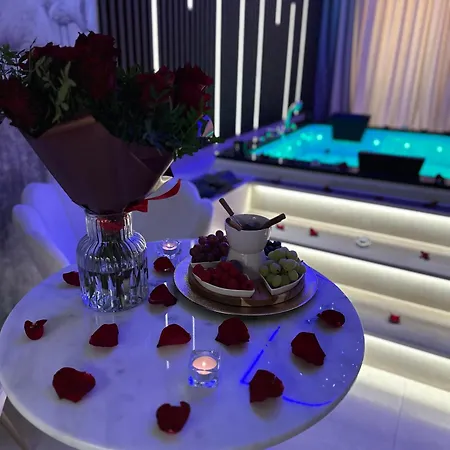 Masarska 8 Vip Jacuzzi 크라쿠프